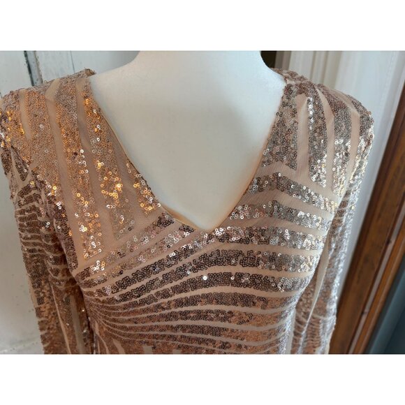 Miss Ord Gold Sequin Bodycon V-Neck Mini Dress L Juniors NYE Hoco Party READ - Picture 11 of 16